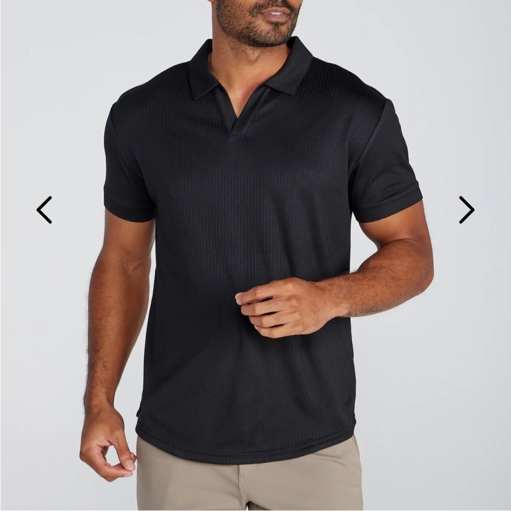 BYLT  Ribbed Short Sleeve Open V Polo. Size Large. New With Tags.